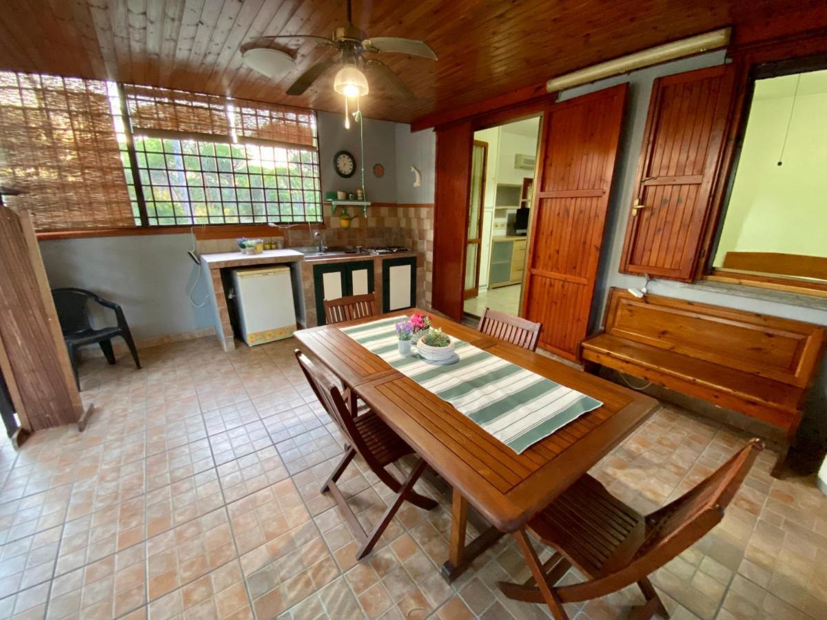 Appartamento All'ombra dei pini - Casa Vacanze Marina di Sorso Esterno foto