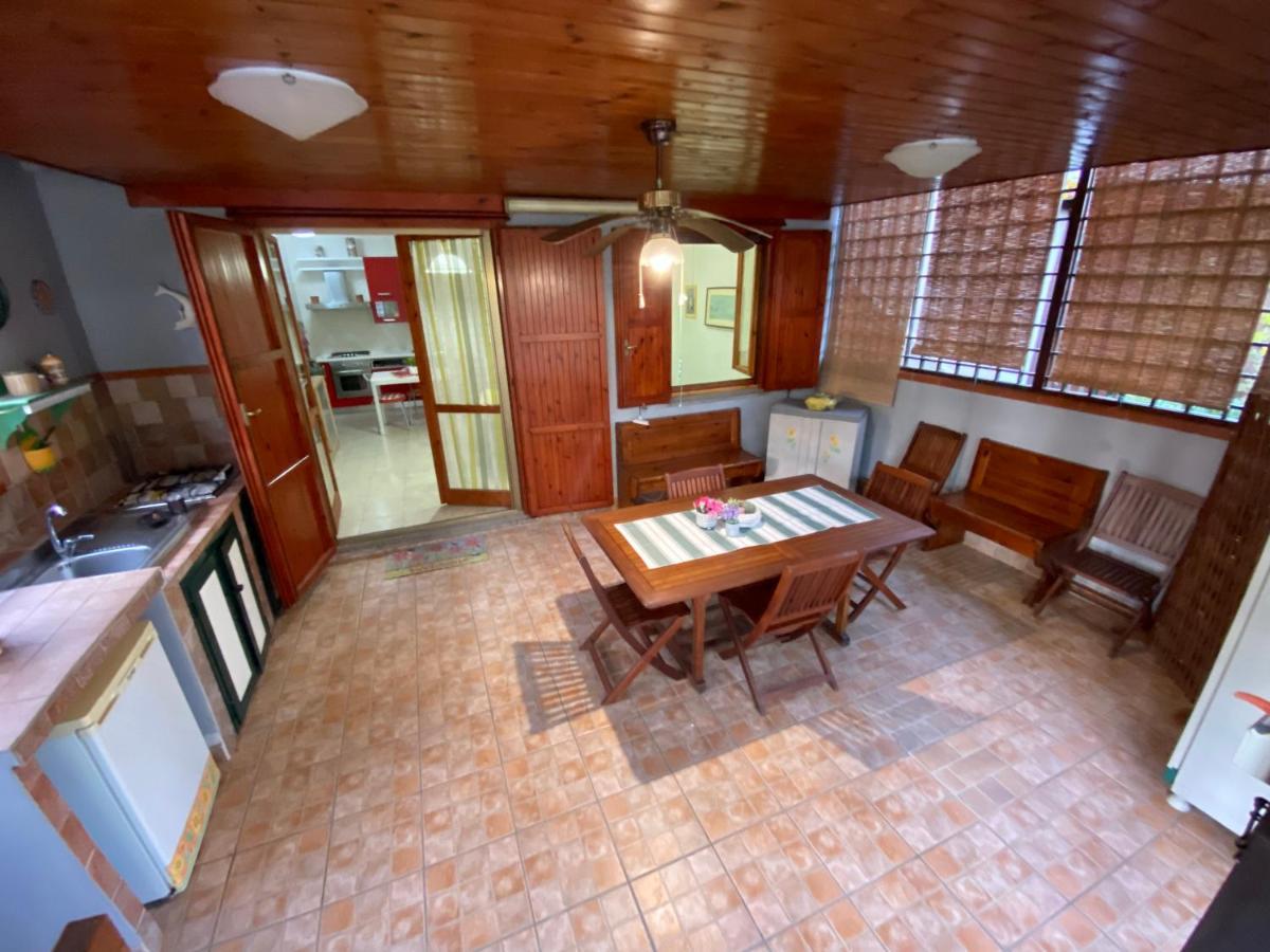 Appartamento All'ombra dei pini - Casa Vacanze Marina di Sorso Esterno foto
